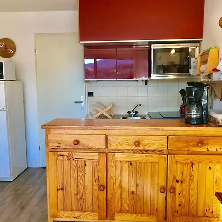 Appartement Avec Balcon, Vue Montagnes Proche Centre Village - Fr-1-515-68 *